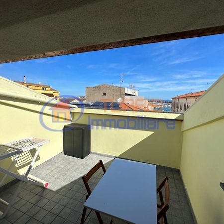 La Mansarda Di Via Galilei Apartment Porto Torres Exterior photo