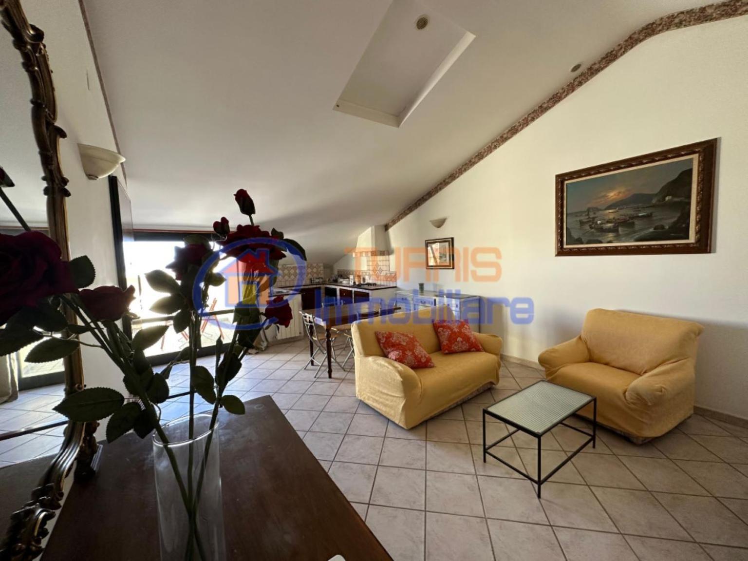 La Mansarda Di Via Galilei Apartment Porto Torres Exterior photo